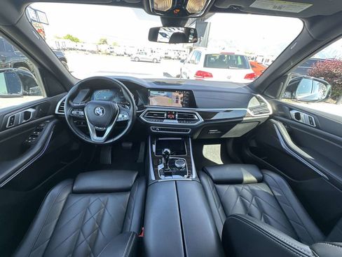 Used 2023 BMW X5 xDrive40i w/ Premium Package image 16