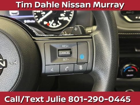 Used 2023 Nissan Rogue SV AWD/4WD image 24