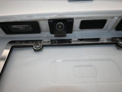 Used 2022 Chevrolet Malibu LS image 30