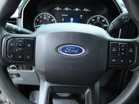 Used 2021 Ford F150 XL w/ Trailer Tow Package image 25