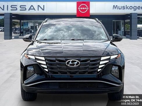 Used 2023 Hyundai Tucson SEL w/ Convenience Package FWD image 2