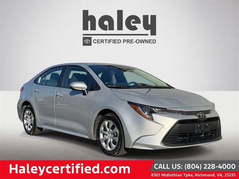 Certified 2025 Toyota Corolla LE image 1