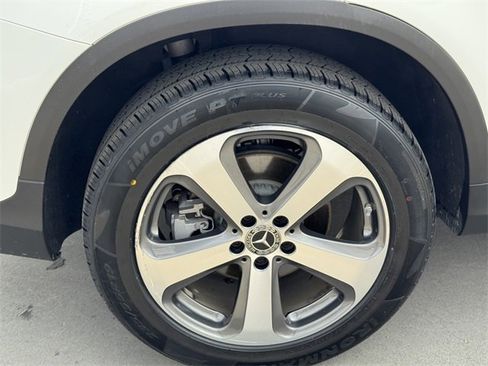 Used 2023 Mercedes-Benz GLC 300 GLC 300 Coupe image 12