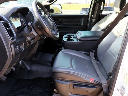 Used 2021 RAM 2500 Tradesman RWD image 19