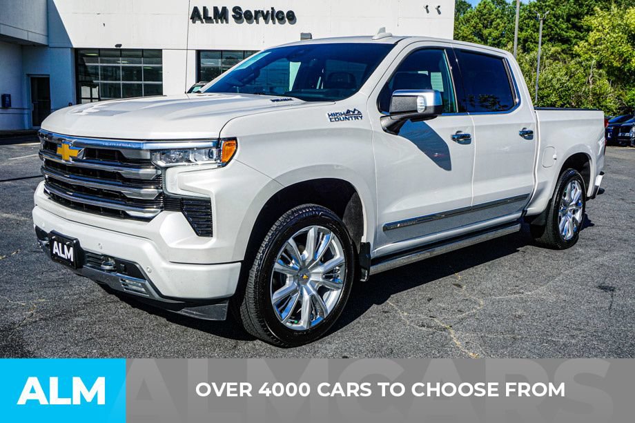 Used 2024 Chevrolet Silverado 1500 High Country w/ High Country Premium Package AWD/4WD image 2
