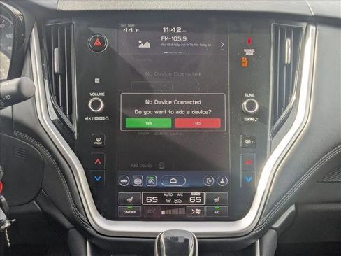 Used 2024 Subaru Outback Premium image 14