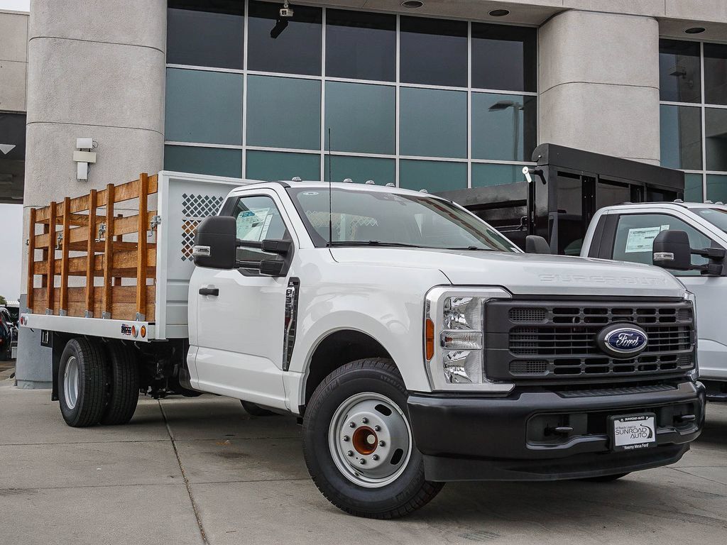New 2025 Ford F350 XL RWD image 1
