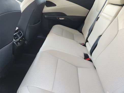 Used 2023 Lexus RX 350 FWD image 28