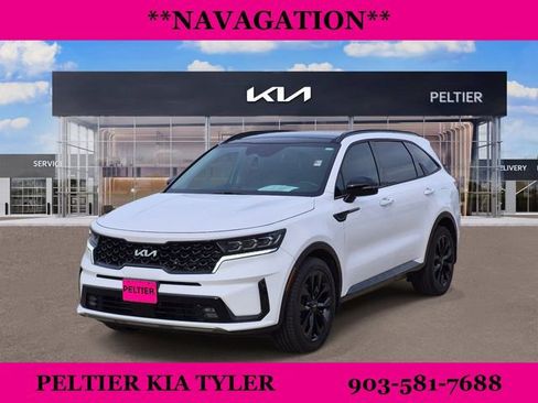 Certified 2023 Kia Sorento SX FWD image 3