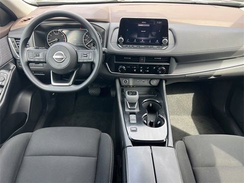 Certified 2023 Nissan Rogue S image 4