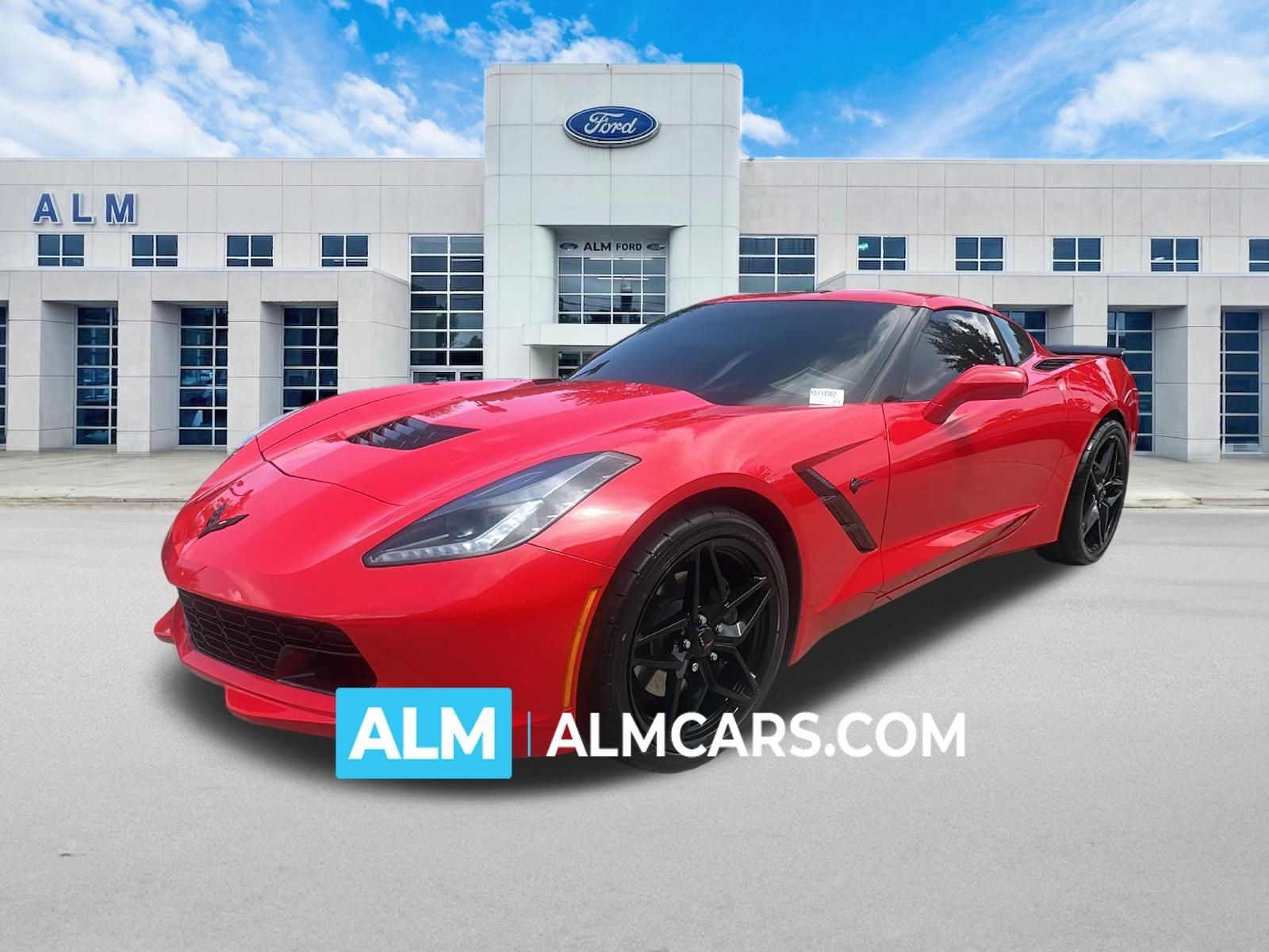 Used 2019 Chevrolet Corvette Stingray Coupe w/ Carbon Flash Badge Package RWD image 1