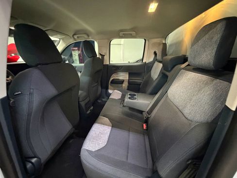 Used 2025 Ford Maverick XLT FWD image 29