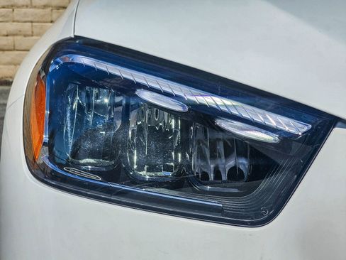 Certified 2025 Mercedes-Benz GLE 350 4MATIC image 5