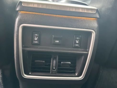 Used 2017 Nissan Murano Platinum w/ Platinum Technology Package AWD/4WD image 21