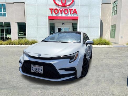 Certified 2024 Toyota Corolla XSE FWD image 4