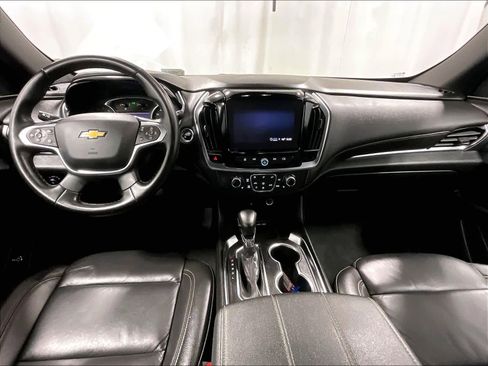 Used 2023 Chevrolet Traverse LT image 22