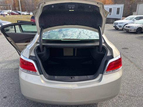 Used 2011 Buick LaCrosse CX image 29