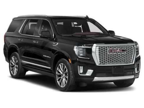 Used 2021 GMC Yukon Denali w/ Denali Premium Package RWD image 9