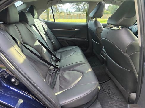 Used 2021 Toyota Camry XSE w/ Navigation Upgrade Package image 21