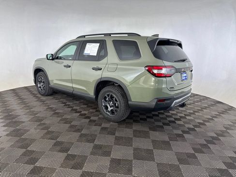 Used 2026 Honda Pilot TrailSport image 10