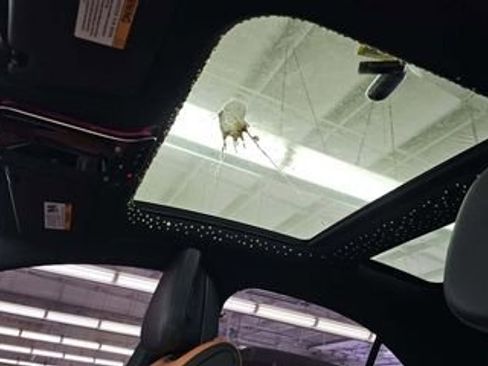 Used 2024 Mercedes-Benz C 300 4MATIC Sedan image 3