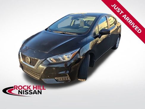 Used 2021 Nissan Versa S image 1