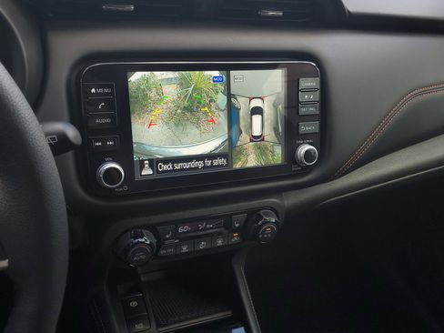 Used 2023 Nissan Kicks SR w/ SR Premium Package image 26