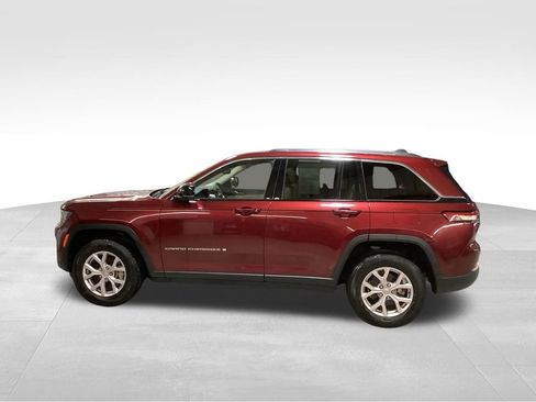 Certified 2022 Jeep Grand Cherokee Limited AWD/4WD image 5