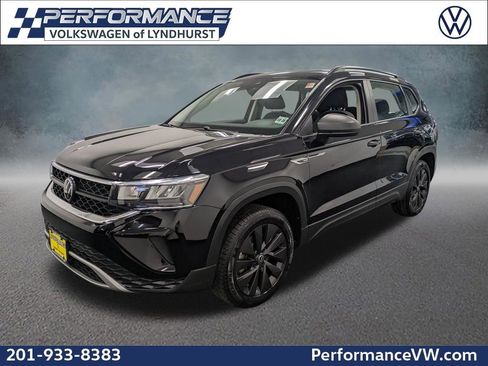 Used 2024 Volkswagen Taos S image 1