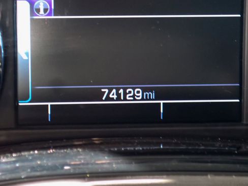 Used 2018 Chevrolet Silverado 1500 LT w/ All Star Edition image 15