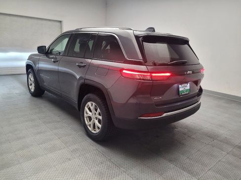 Used 2023 Jeep Grand Cherokee Limited AWD/4WD image 5