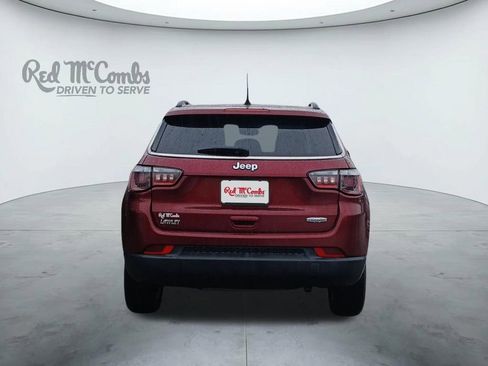 Used 2022 Jeep Compass Latitude FWD image 4