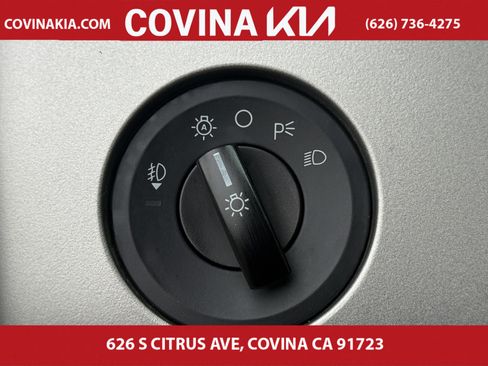 Used 2012 Ford Expedition Limited image 22