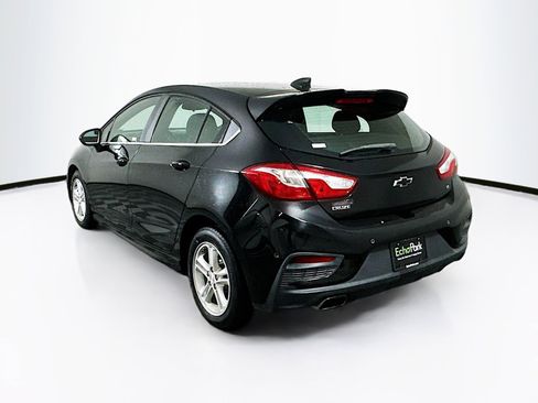 Used 2018 Chevrolet Cruze LT w/ Convenience Package image 5