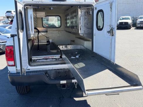 Used 2015 RAM 2500 Tradesman w/ Power Accessory Group image 5