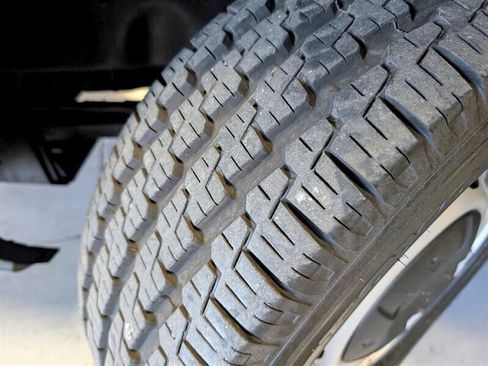 Used 2019 Ford Transit 150 XL image 16