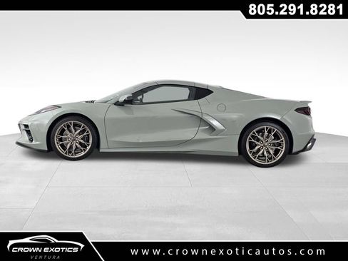 Used 2024 Chevrolet Corvette Stingray Coupe w/ Z51 Performance Package RWD image 4