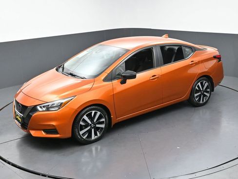 Used 2022 Nissan Versa SR w/ Convenience Package FWD image 38