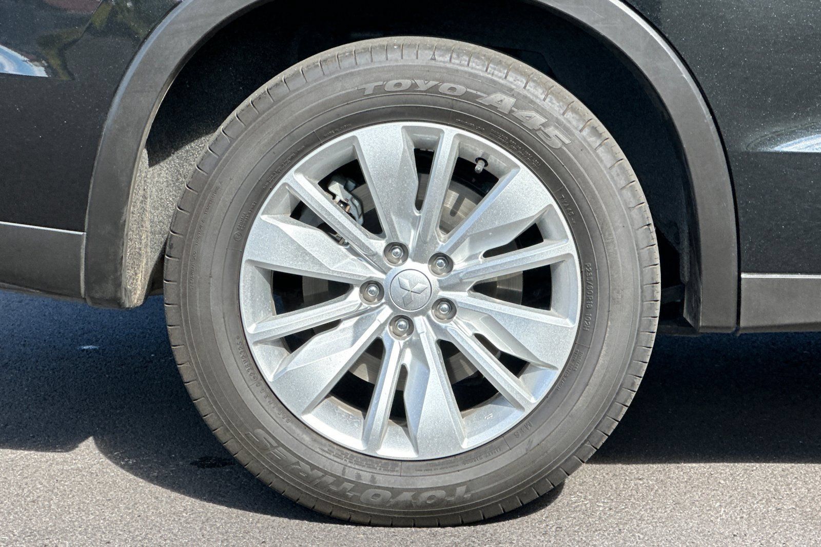 Used 2025 Mitsubishi Outlander ES AWD/4WD image 27