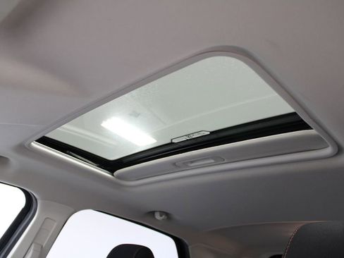 Used 2021 Ford EcoSport SE w/ SE Convenience Package image 51