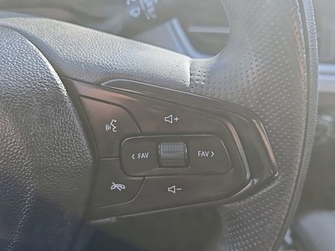 Used 2024 Chevrolet Trax LS image 22