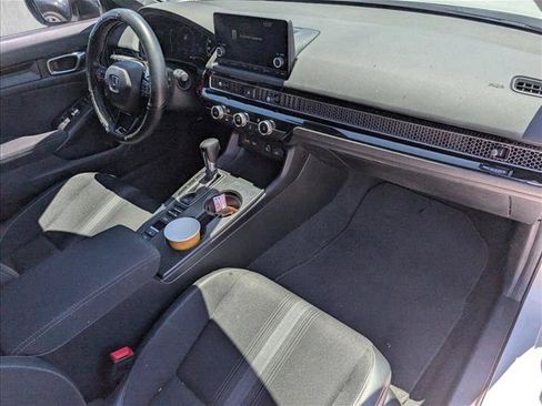 Used 2023 Honda Civic Sport image 19