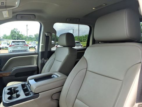 Used 2018 GMC Sierra 1500 SLT w/ SLT Premium Package AWD/4WD image 17