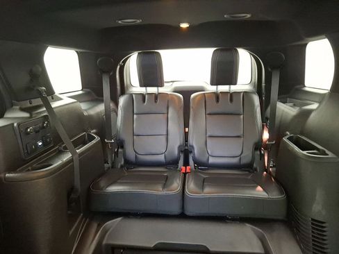 Used 2017 Ford Explorer Limited image 20