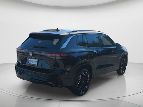 New 2026 Volkswagen Tiguan SEL R-Line image 8