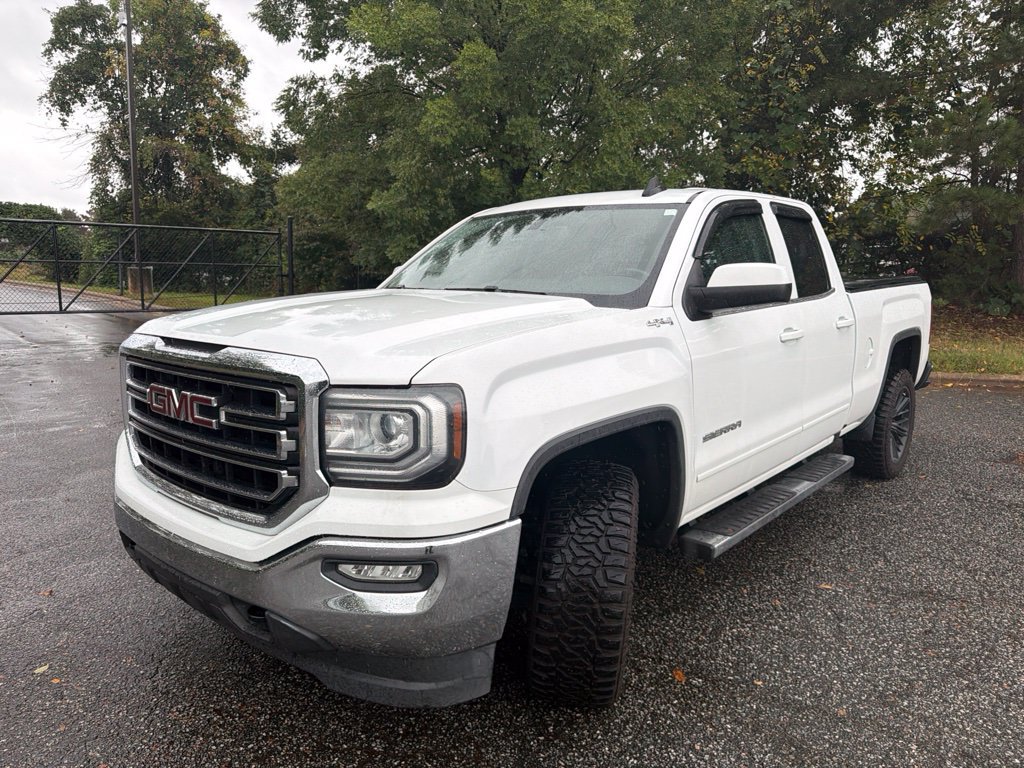 Used 2017 GMC Sierra 1500 SLE w/ SLE Value Package AWD/4WD image 5