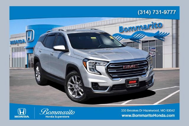 Used 2022 GMC Terrain SLT FWD image 1