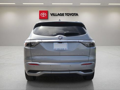 Used 2024 Buick Enclave Avenir w/ Trailering Package, 5000 lbs. FWD image 4