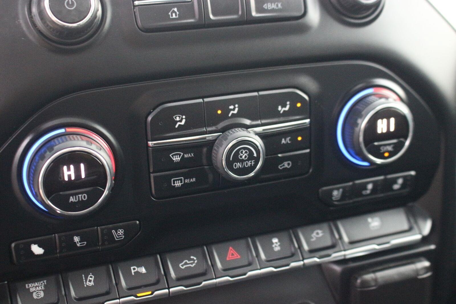 Used 2020 Chevrolet Silverado 2500 High Country AWD/4WD image 28