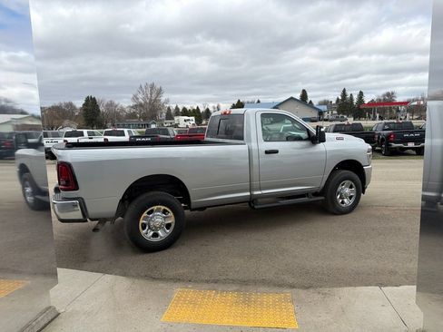 New 2026 RAM 2500 Tradesman AWD/4WD image 5